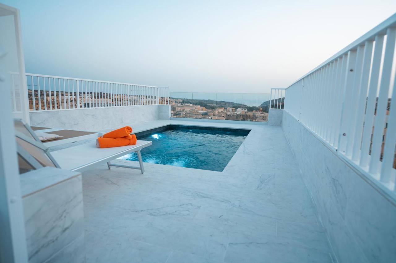 Anici Crt Penthouse 4 - With Private Rooftop Pool Victoria Exterior foto